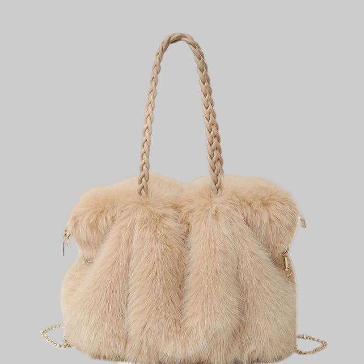 CHARLOTTE | EVERYDAY TOTE THAT LOOKS ELEGANT