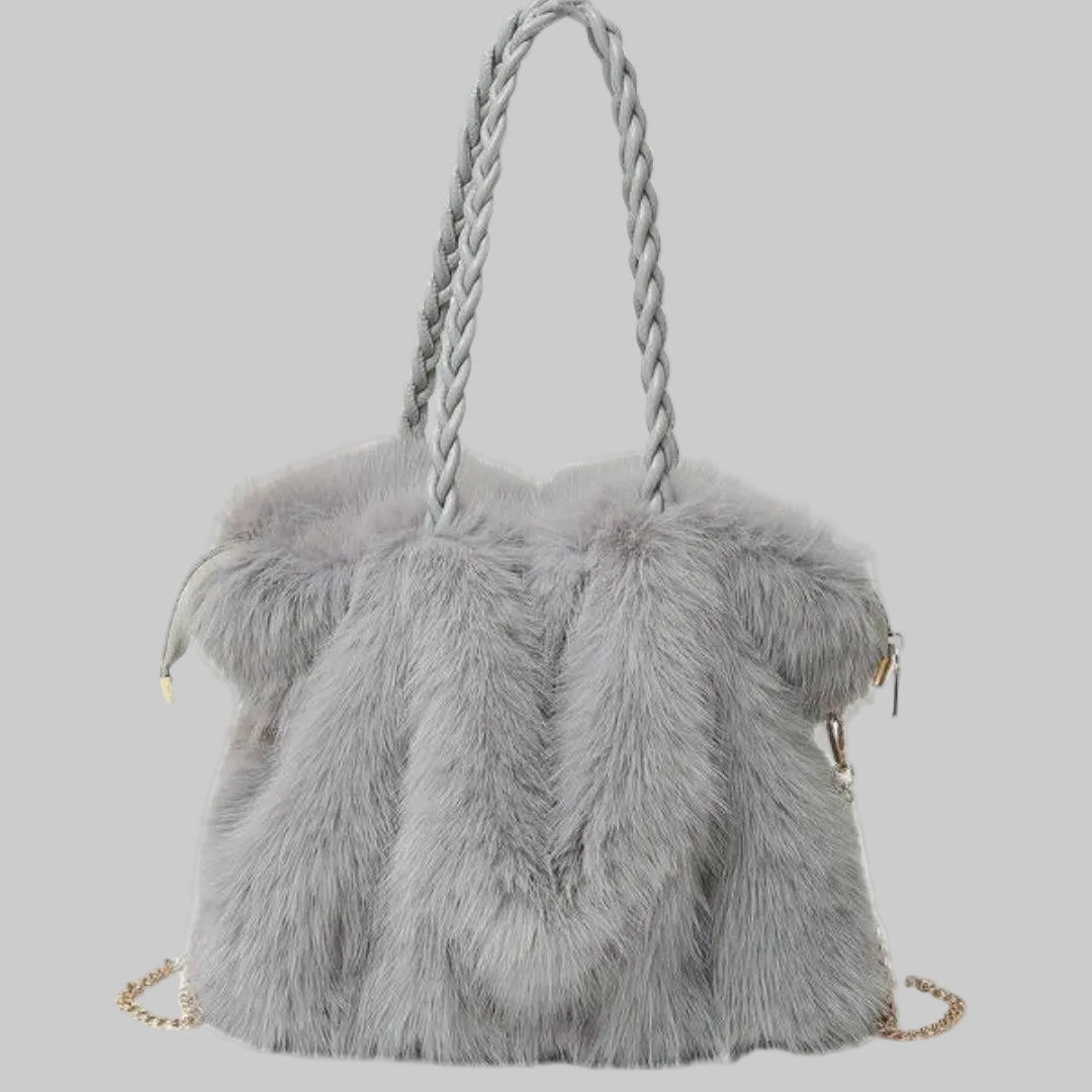 CHARLOTTE | EVERYDAY TOTE THAT LOOKS ELEGANT