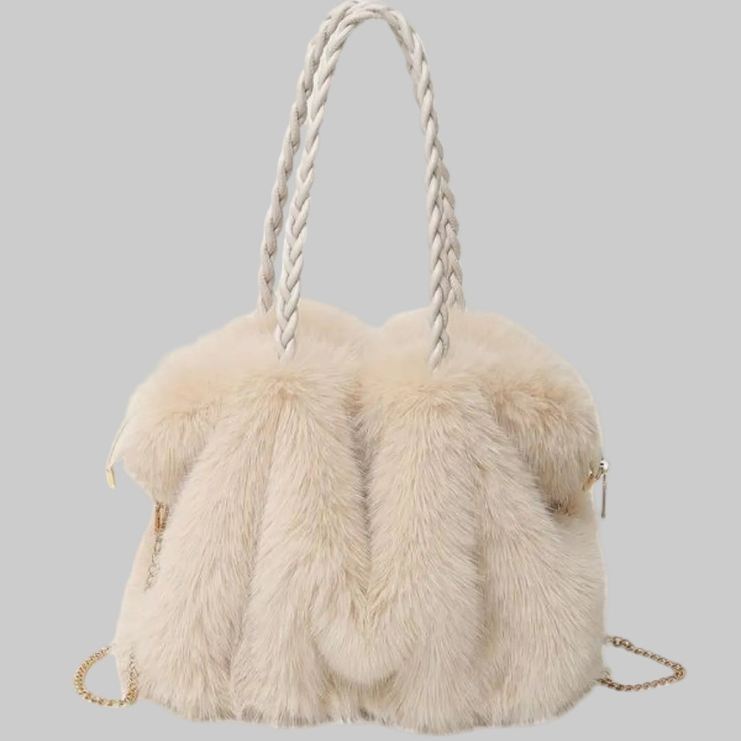CHARLOTTE | EVERYDAY TOTE THAT LOOKS ELEGANT