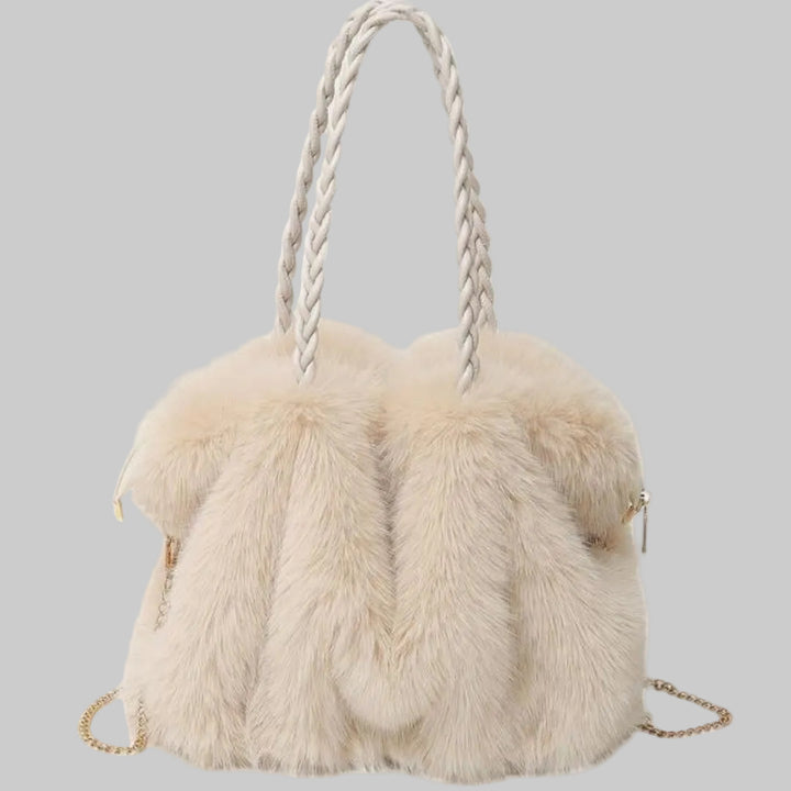 CHARLOTTE | EVERYDAY TOTE THAT LOOKS ELEGANT