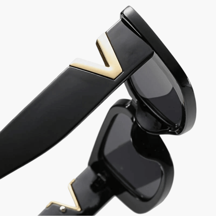TAYTUM | OVAL SUNGLASSES
