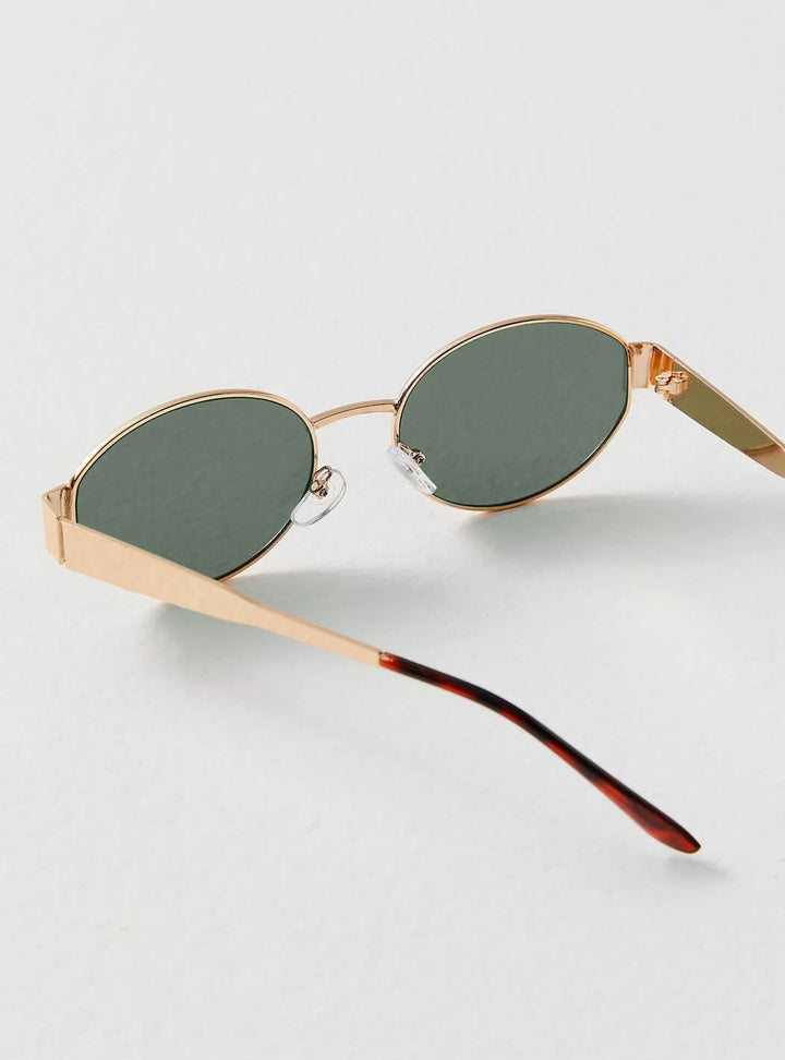 ZARIYAH | VINTAGE SUNGLASSES